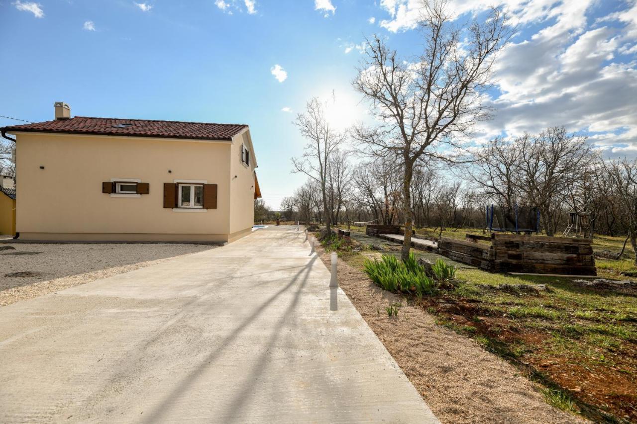 Zen Promona Vila Puljane Exterior foto